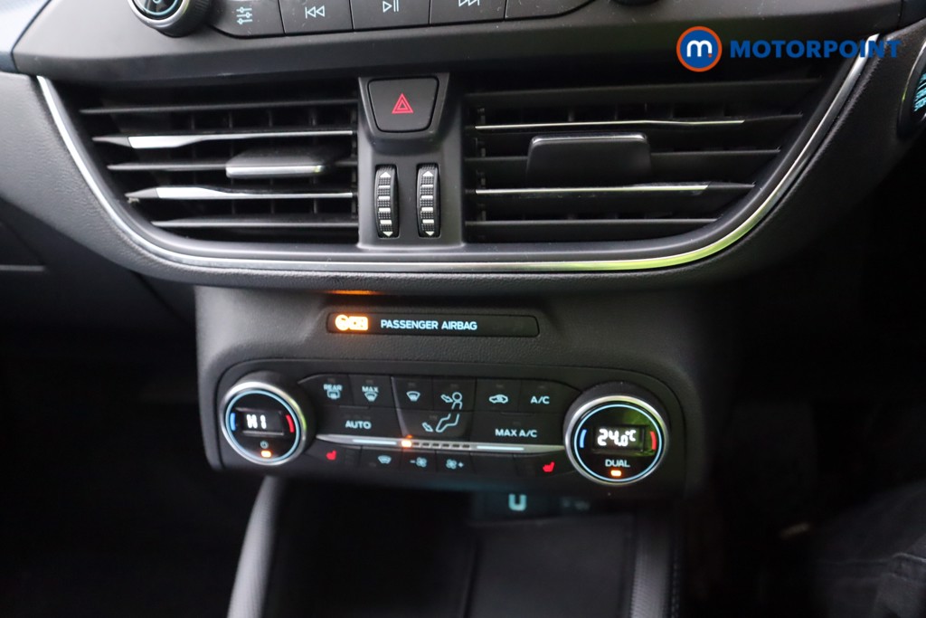 Ford Focus Active X Manual Petrol Hatchback - Stock Number (1586403) - 3rd supplementary image