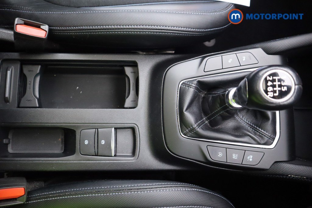 Ford Focus Active X Manual Petrol Hatchback - Stock Number (1586403) - 4th supplementary image