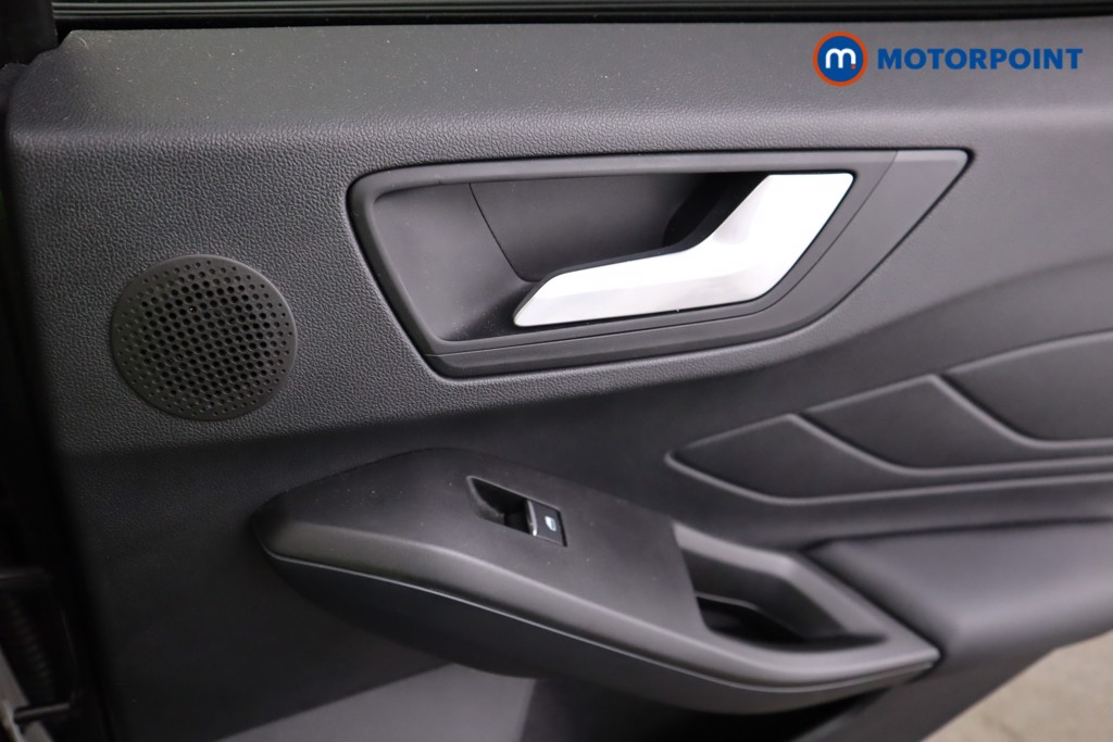 Ford Focus Active X Manual Petrol Hatchback - Stock Number (1586403) - 19th supplementary image