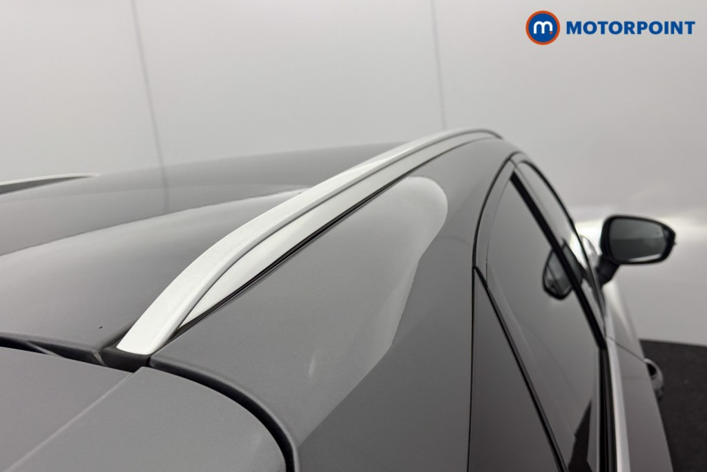 Nissan Qashqai Kuro Edition Automatic Petrol-Electric Hybrid SUV - Stock Number (1586423) - 17th supplementary image