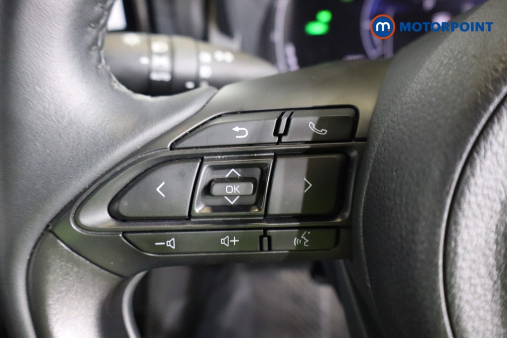 Toyota Yaris Cross Design Automatic Petrol-Electric Hybrid Estate - Stock Number (1586432) - 14th supplementary image