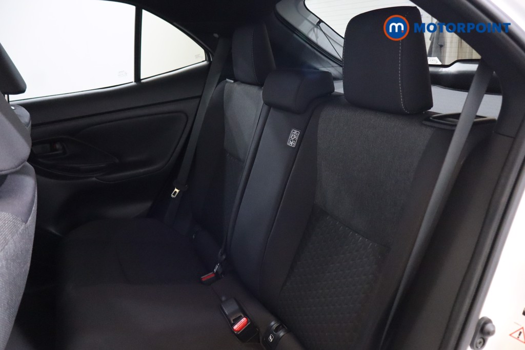 Toyota Yaris Cross Design Automatic Petrol-Electric Hybrid Estate - Stock Number (1586432) - 22nd supplementary image