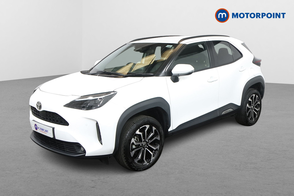 Toyota Yaris Cross Design Automatic Petrol-Electric Hybrid Estate - Stock Number (1586432) - Passenger side front corner