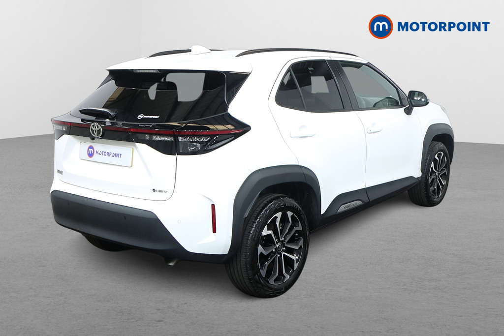 Toyota Yaris Cross Design Automatic Petrol-Electric Hybrid Estate - Stock Number (1586432) - Drivers side rear corner