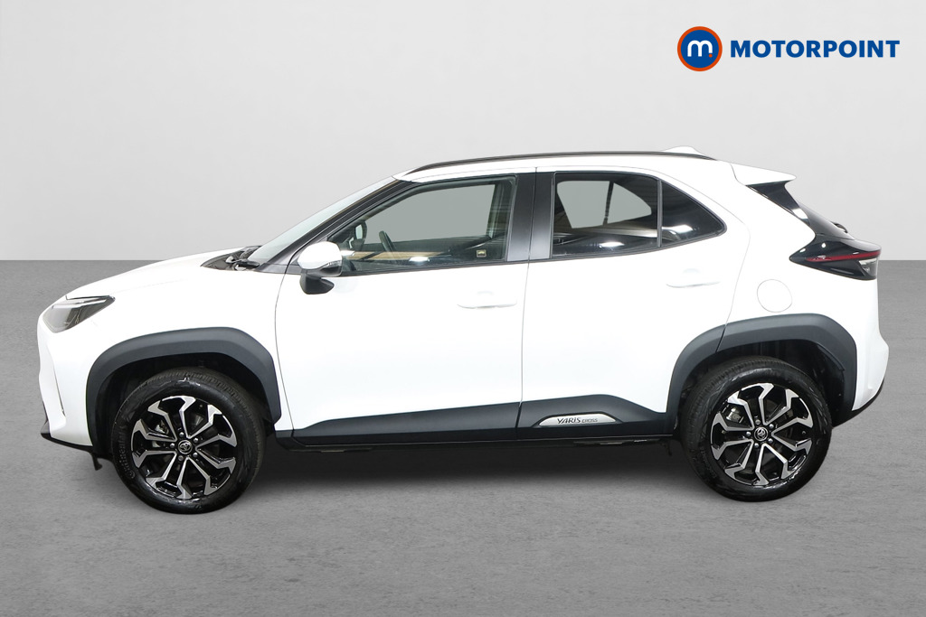 Toyota Yaris Cross Design Automatic Petrol-Electric Hybrid Estate - Stock Number (1586432) - Passenger side