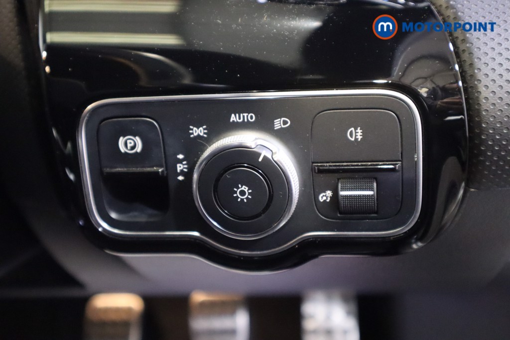 Mercedes-Benz A Class Amg Line Manual Petrol Hatchback - Stock Number (1586524) - 12th supplementary image