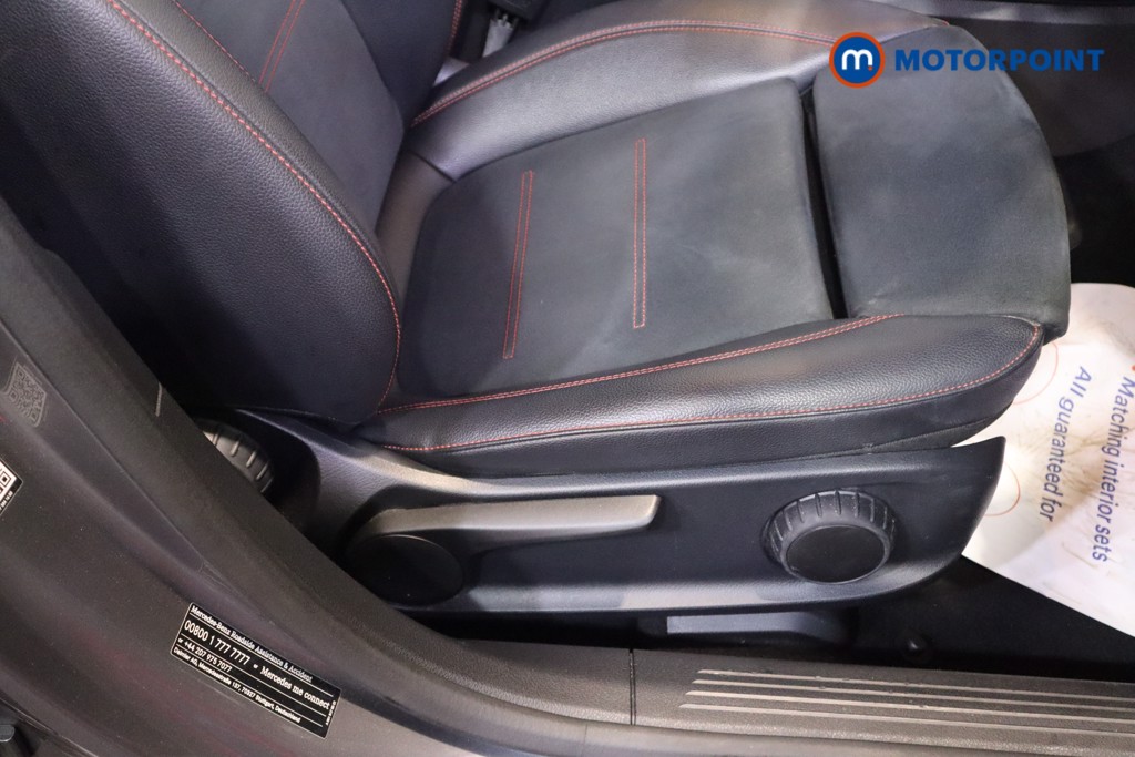 Mercedes-Benz A Class Amg Line Manual Petrol Hatchback - Stock Number (1586524) - 17th supplementary image
