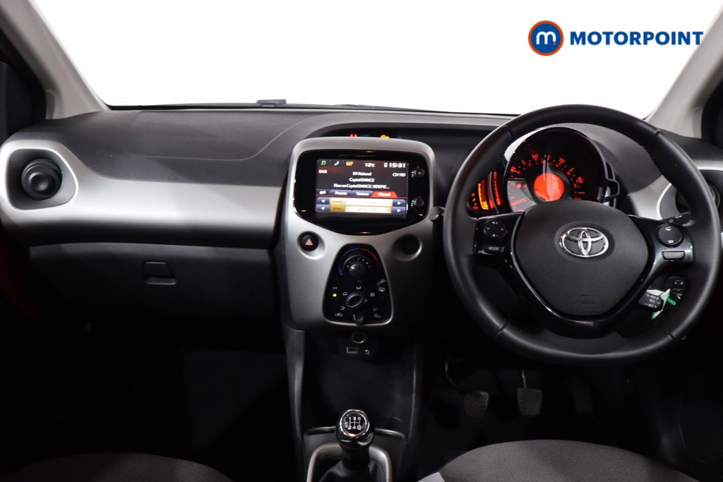 Toyota Aygo X-Play Manual Petrol Hatchback - Stock Number (1586528) - 1st supplementary image