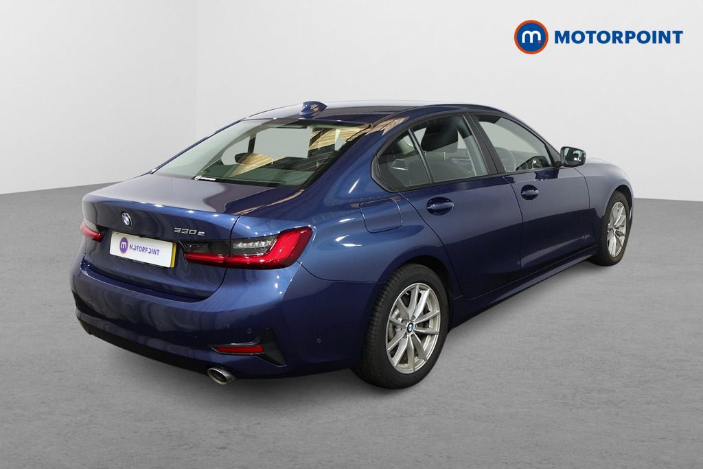 BMW 3 Series Se Pro Automatic Petrol Plug-In Hybrid Saloon - Stock Number (1586603) - Drivers side rear corner