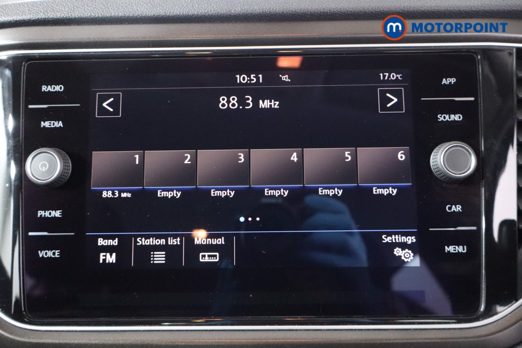 Volkswagen T-Roc SE Automatic Petrol SUV - Stock Number (1586634) - 2nd supplementary image