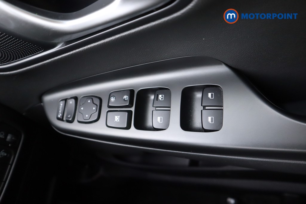 Hyundai Kona Ultimate Automatic Petrol-Electric Hybrid SUV - Stock Number (1586651) - 10th supplementary image