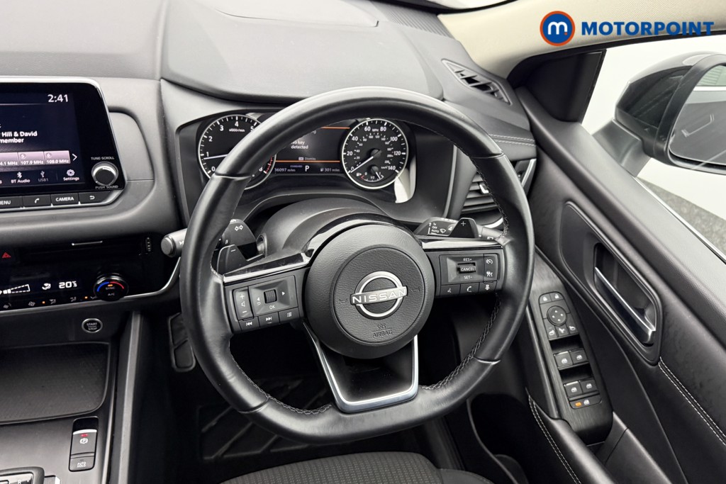 Nissan Qashqai Acenta Premium Automatic Petrol SUV - Stock Number (1586706) - 2nd supplementary image