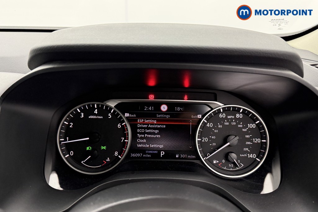 Nissan Qashqai Acenta Premium Automatic Petrol SUV - Stock Number (1586706) - 4th supplementary image