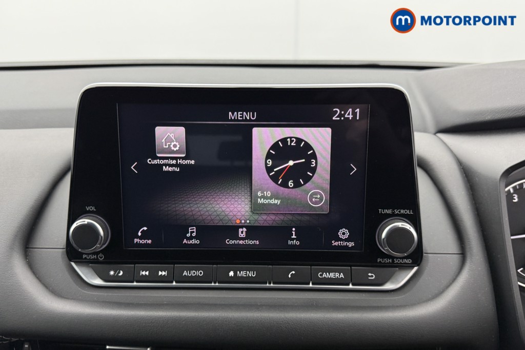 Nissan Qashqai Acenta Premium Automatic Petrol SUV - Stock Number (1586706) - 8th supplementary image