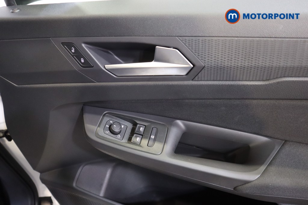 Ford Grand Tourneo Connect Titanium Automatic Petrol People Carrier - Stock Number (1586759) - 11th supplementary image