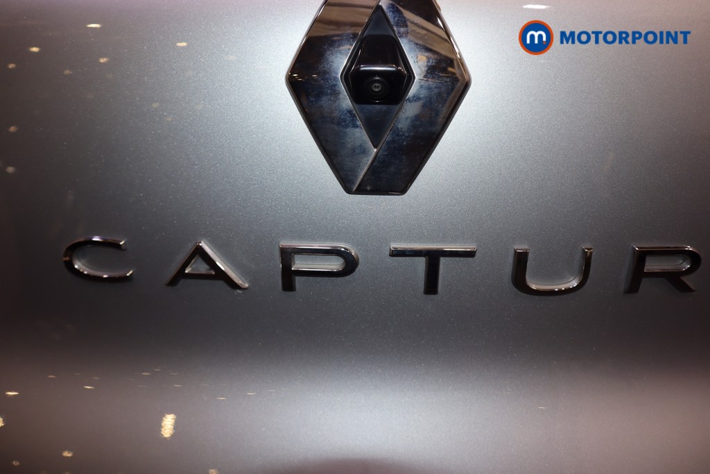 Renault Captur Techno Automatic Petrol Plug-In Hybrid SUV - Stock Number (1586801) - 27th supplementary image