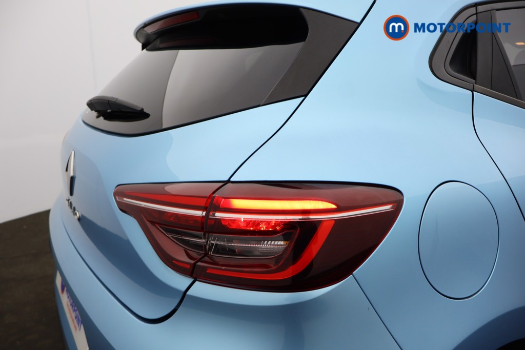 Renault Clio Iconic Manual Petrol Hatchback - Stock Number (1586895) - 28th supplementary image