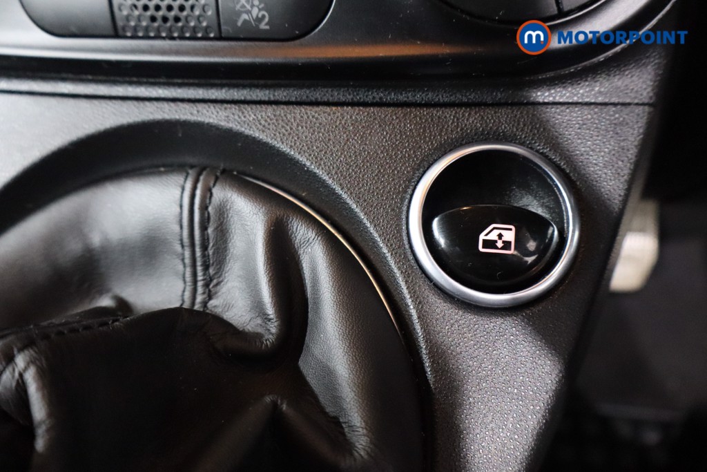 Abarth 595 Turismo Manual Petrol Convertible - Stock Number (1586920) - 15th supplementary image
