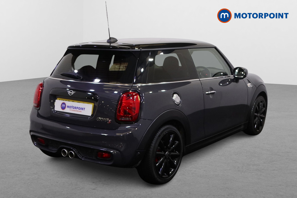 Mini Hatchback Cooper S Classic Manual Petrol Hatchback - Stock Number (1586927) - Drivers side rear corner