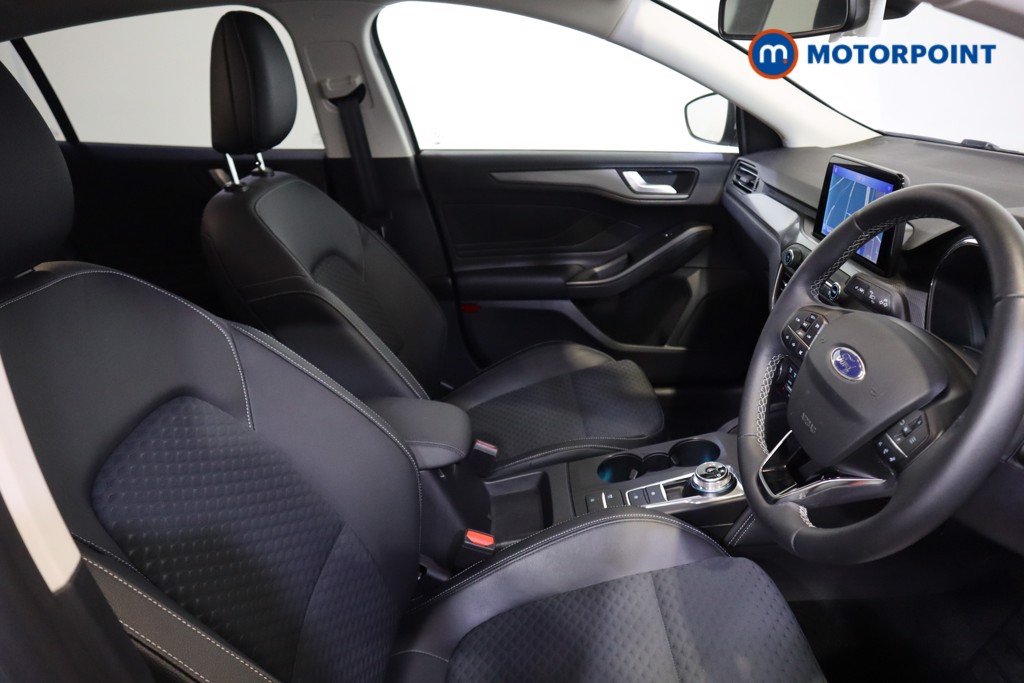 Ford Focus Titanium X Automatic Diesel Hatchback - Stock Number (1586945) - 16th supplementary image