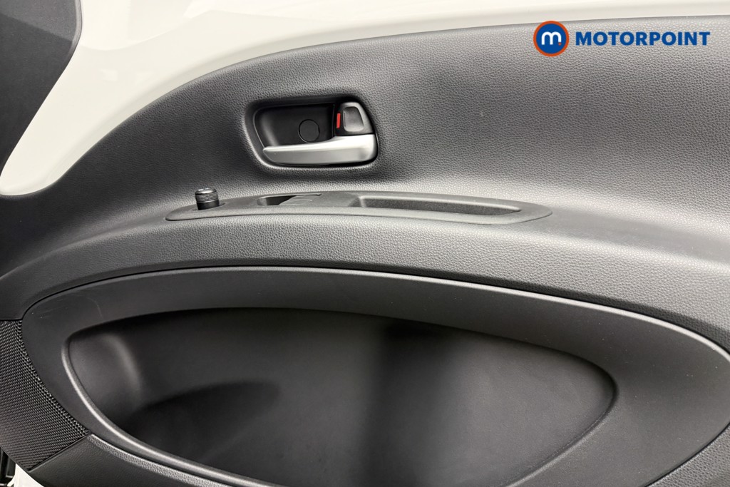 Toyota Aygo X Edge Manual Petrol Hatchback - Stock Number (1586976) - 17th supplementary image