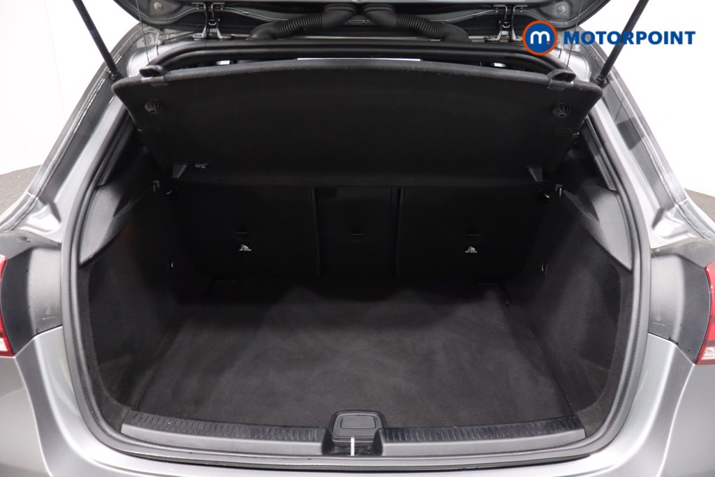 Mercedes-Benz A Class Executive Edition Automatic Petrol Hatchback - Stock Number (1587001) - 35th supplementary image