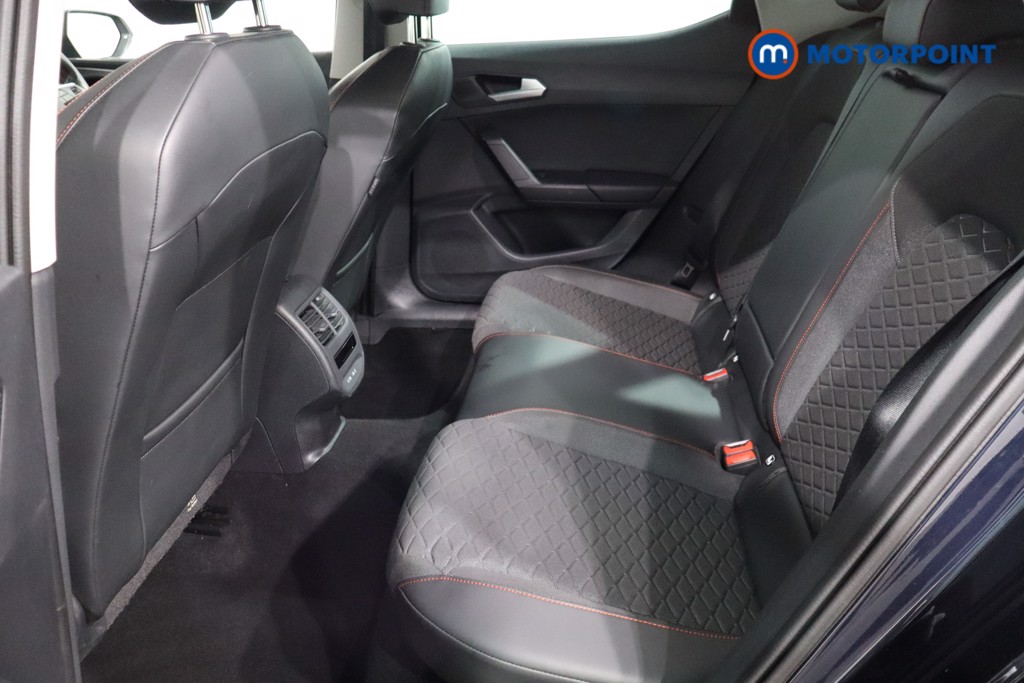 Seat Leon FR Manual Petrol Hatchback - Stock Number (1587042) - 5th supplementary image