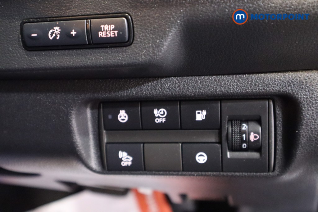 Nissan Leaf Tekna Automatic Electric Hatchback - Stock Number (1587057) - 12th supplementary image