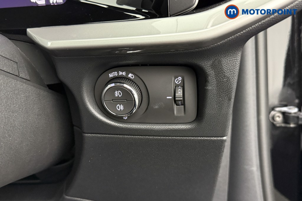 Vauxhall Mokka Ultimate Automatic Electric SUV - Stock Number (1587115) - 14th supplementary image
