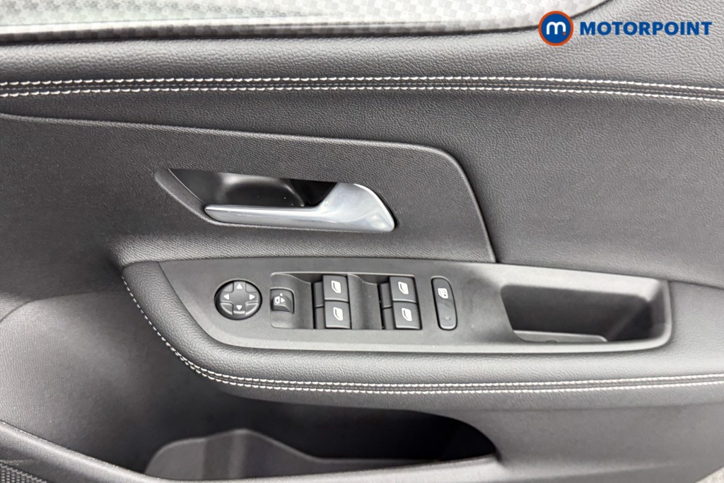 Vauxhall Mokka Ultimate Automatic Electric SUV - Stock Number (1587115) - 15th supplementary image