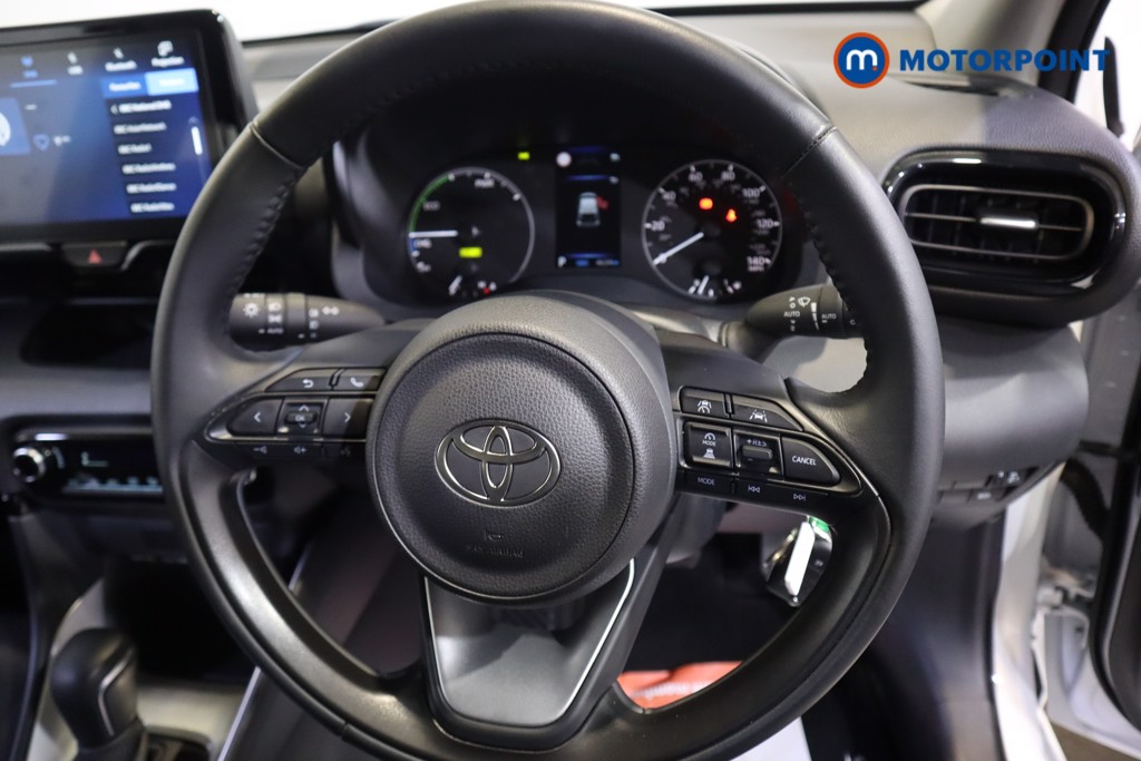 Toyota Yaris Icon Automatic Petrol-Electric Hybrid Hatchback - Stock Number (1587138) - 3rd supplementary image