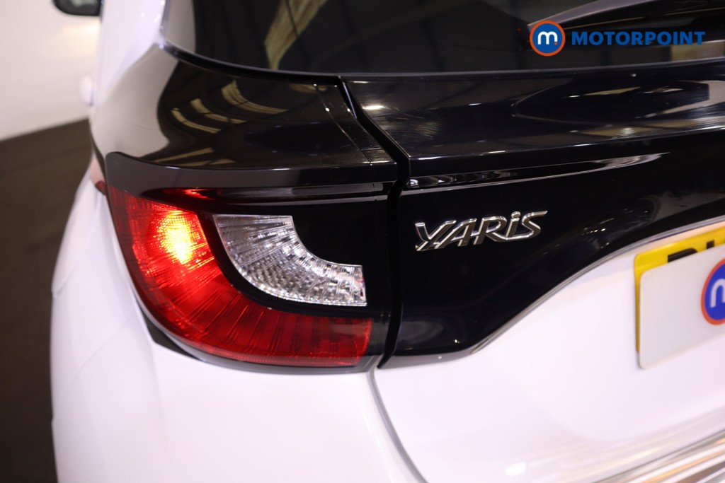 Toyota Yaris Icon Automatic Petrol-Electric Hybrid Hatchback - Stock Number (1587138) - 29th supplementary image