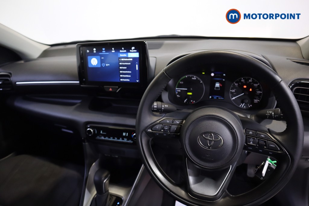 Toyota Yaris Icon Automatic Petrol-Electric Hybrid Hatchback - Stock Number (1587138) - 1st supplementary image