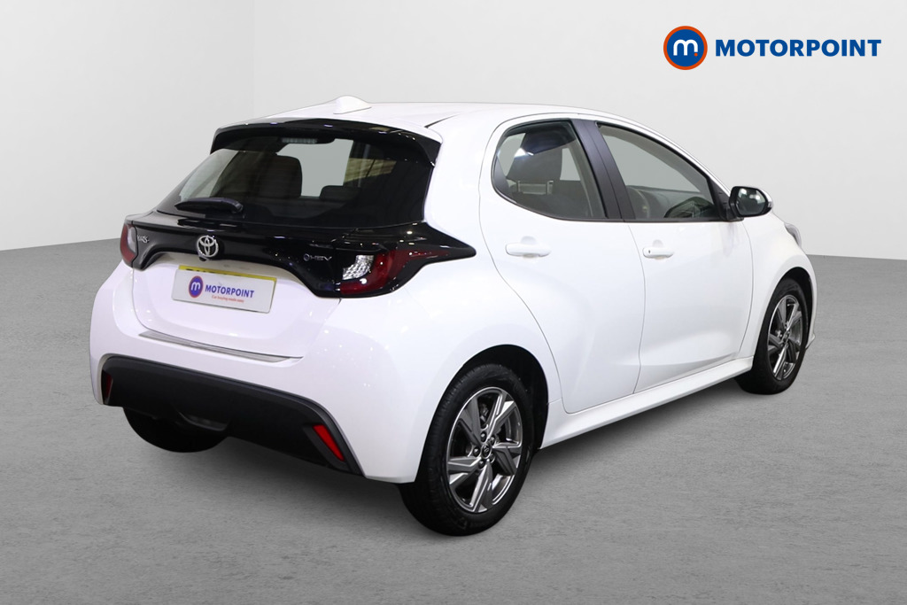 Toyota Yaris Icon Automatic Petrol-Electric Hybrid Hatchback - Stock Number (1587138) - Drivers side rear corner