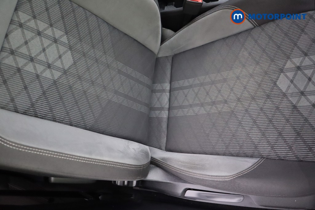 Volkswagen Taigo R-Line Manual Petrol SUV - Stock Number (1587254) - 15th supplementary image