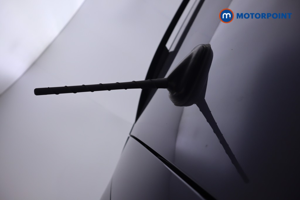 Volkswagen Taigo R-Line Manual Petrol SUV - Stock Number (1587254) - 21st supplementary image