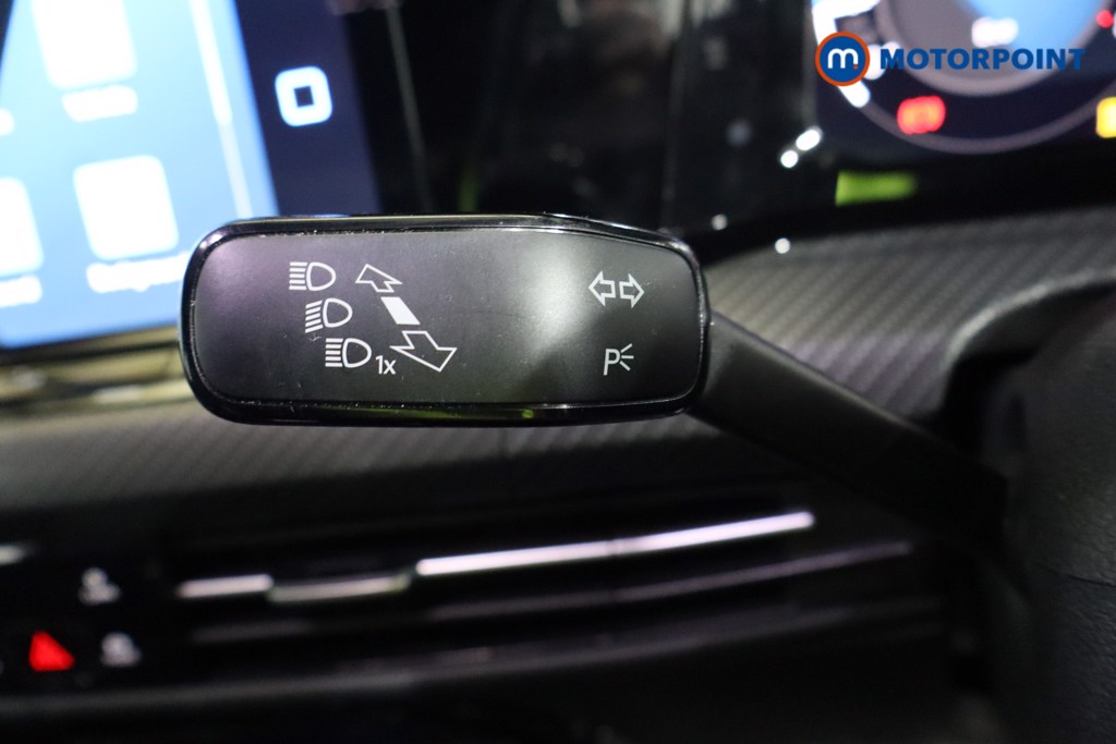 Volkswagen Golf R-Line Manual Petrol Hatchback - Stock Number (1587313) - 17th supplementary image