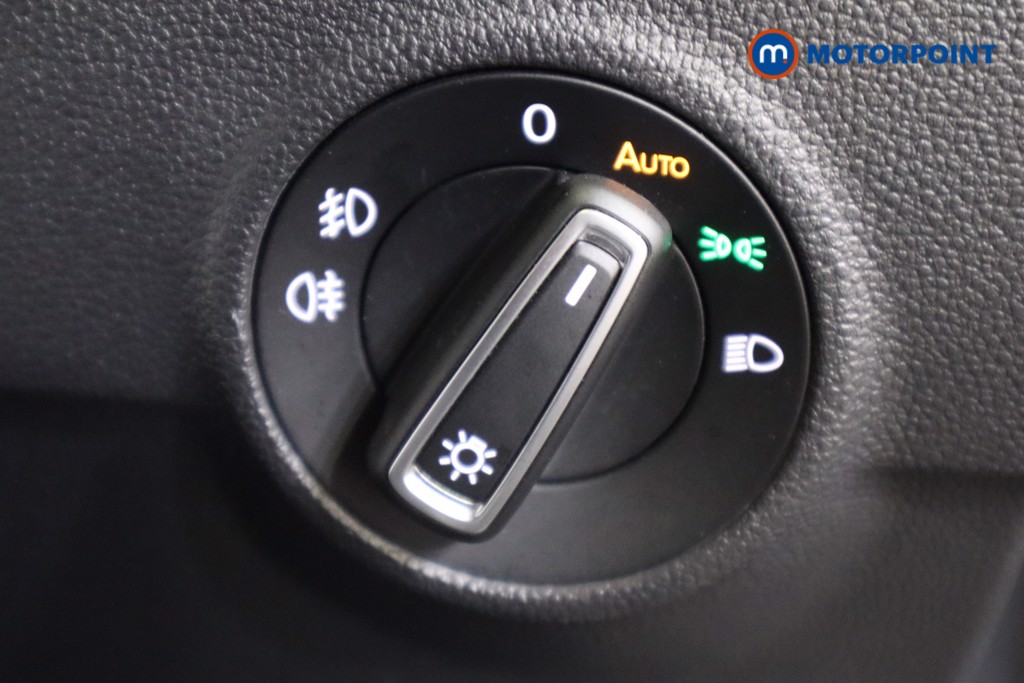Volkswagen T-Roc SEL Automatic Diesel SUV - Stock Number (1587384) - 16th supplementary image