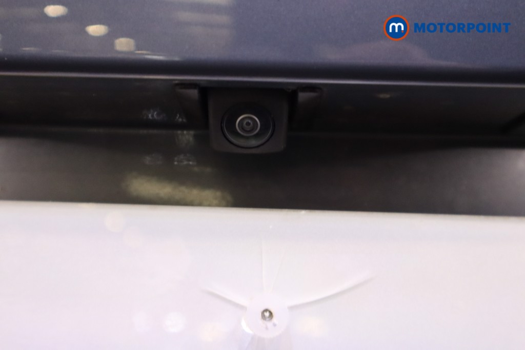 Mazda 3 Exclusive-Line Manual Petrol Hatchback - Stock Number (1587560) - 33rd supplementary image