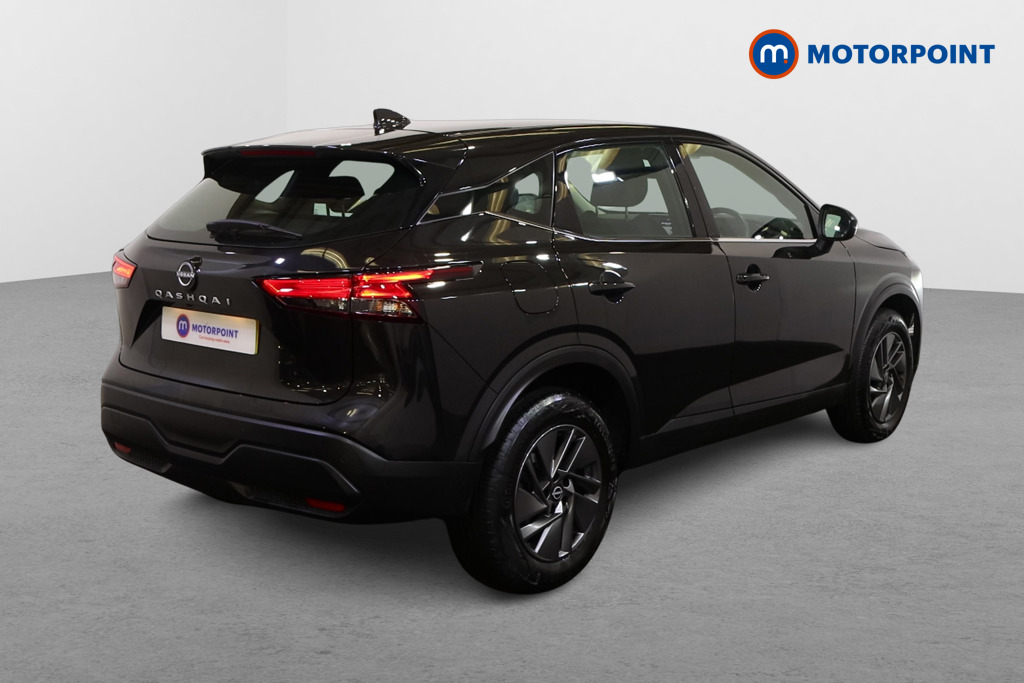 Nissan Qashqai Acenta Premium Automatic Petrol SUV - Stock Number (1587640) - Drivers side rear corner