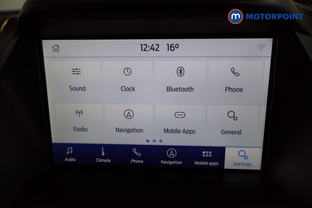 Ford Kuga St-Line Edition Manual Petrol SUV - Stock Number (1537585) - 9th supplementary image