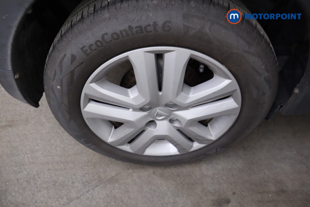 Dacia Sandero Stepway Essential Manual Petrol Hatchback - Stock Number (1543595) - 28th supplementary image