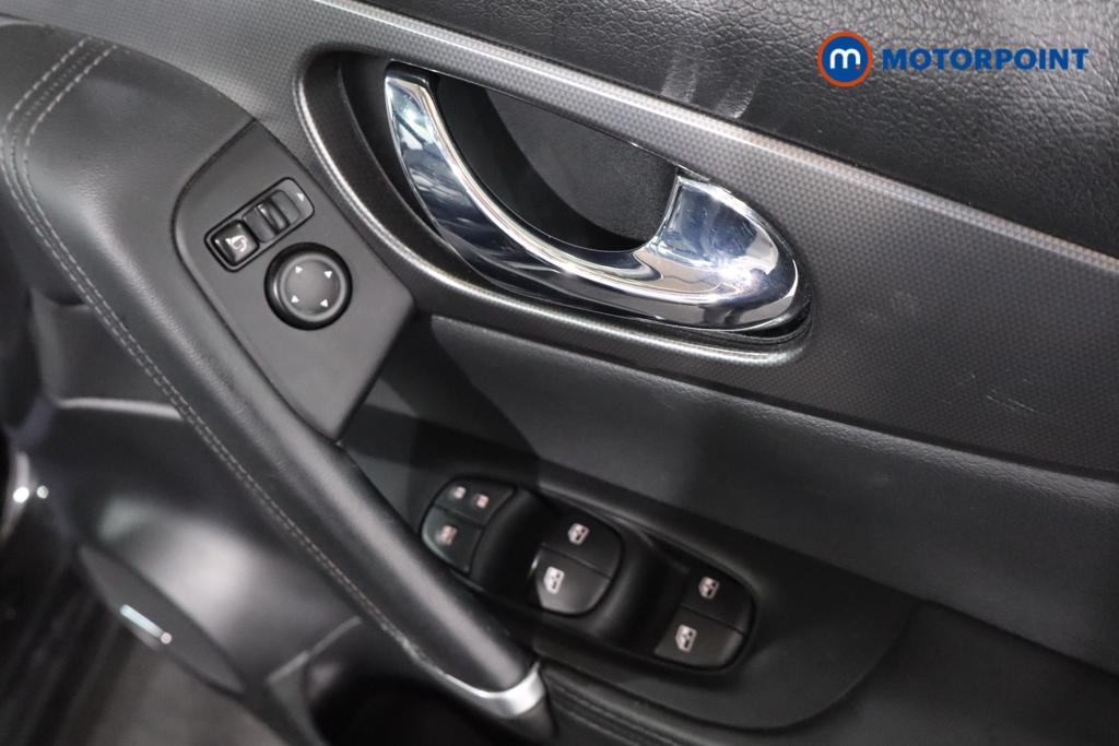 Nissan Qashqai Tekna-Plus Manual Petrol SUV - Stock Number (1547212) - 2nd supplementary image