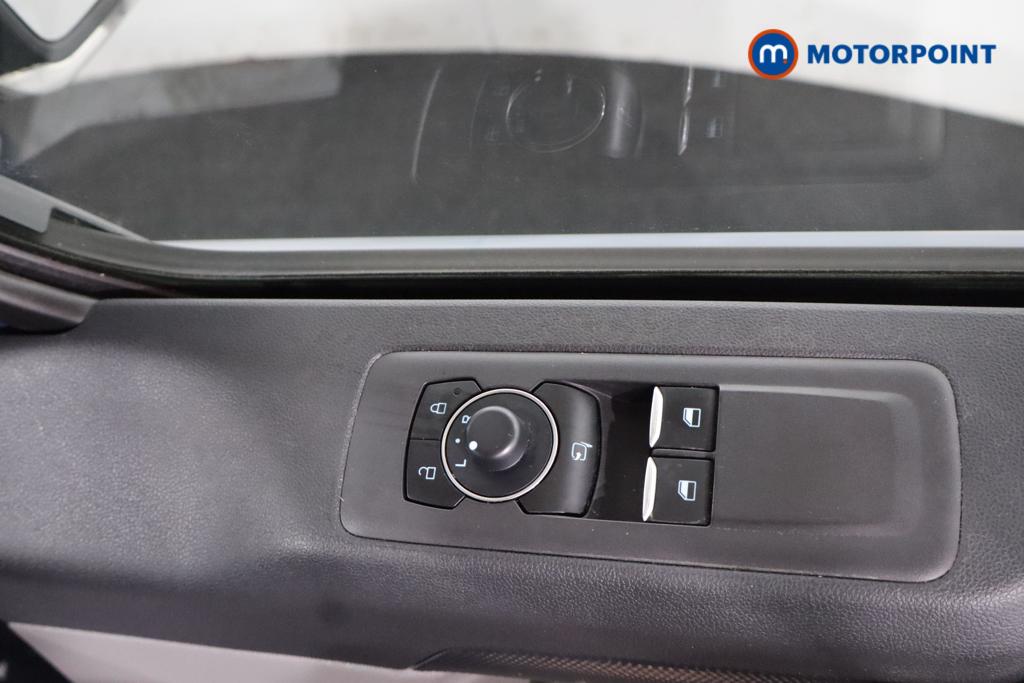 Ford Transit Custom Limited Automatic Diesel Panel Van - Stock Number (1563797) - 2nd supplementary image