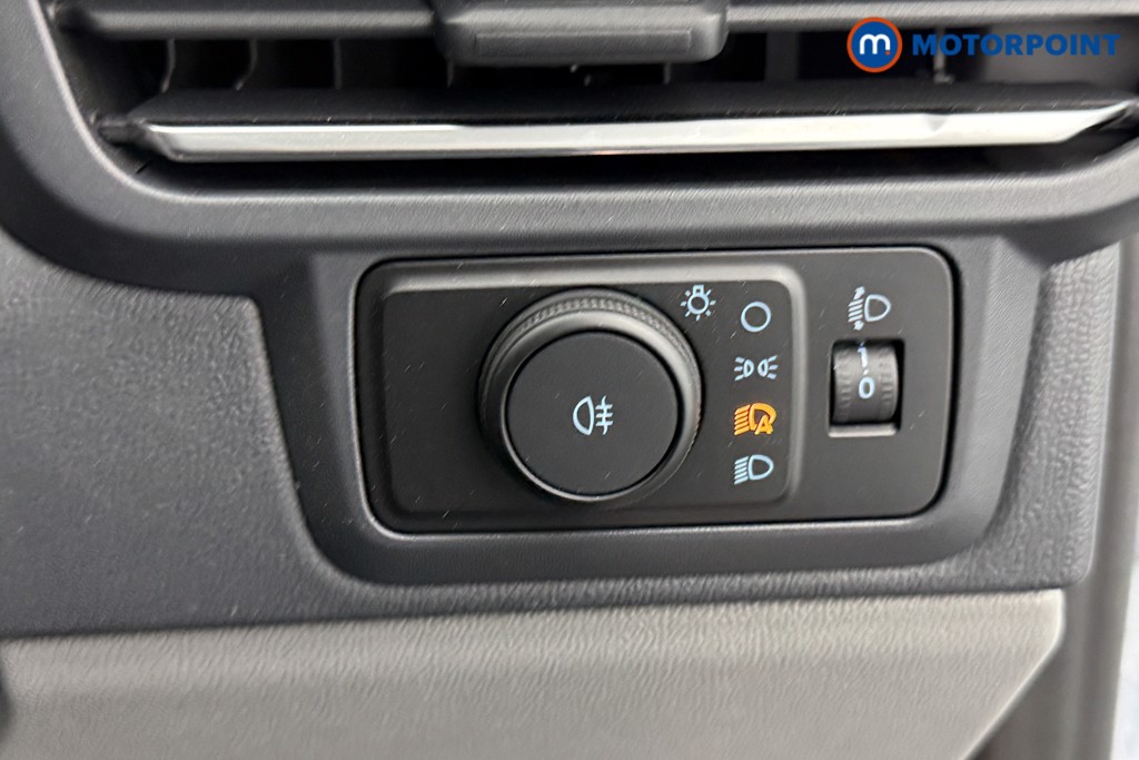 Ford Transit Custom Limited Manual Diesel Panel Van - Stock Number (1565971) - 12th supplementary image