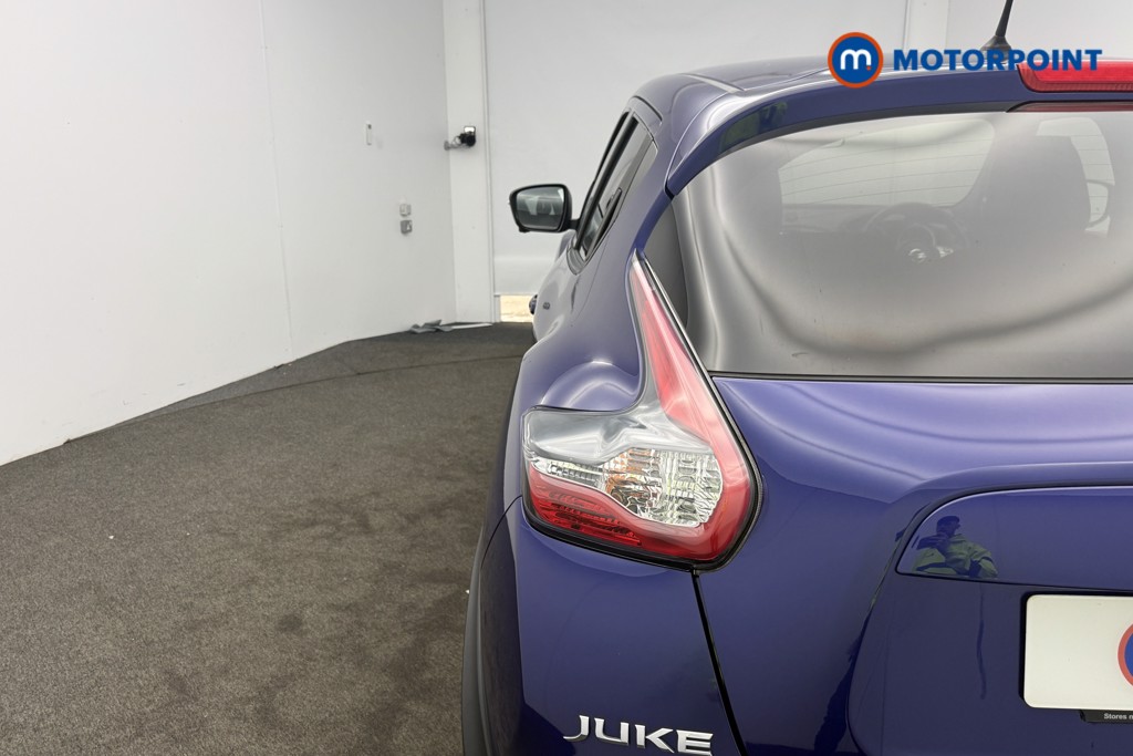 Nissan Juke Tekna Manual Petrol SUV - Stock Number (1567915) - 5th supplementary image