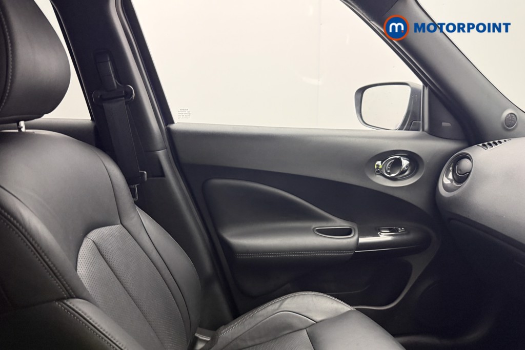 Nissan Juke Tekna Manual Petrol SUV - Stock Number (1567915) - 24th supplementary image