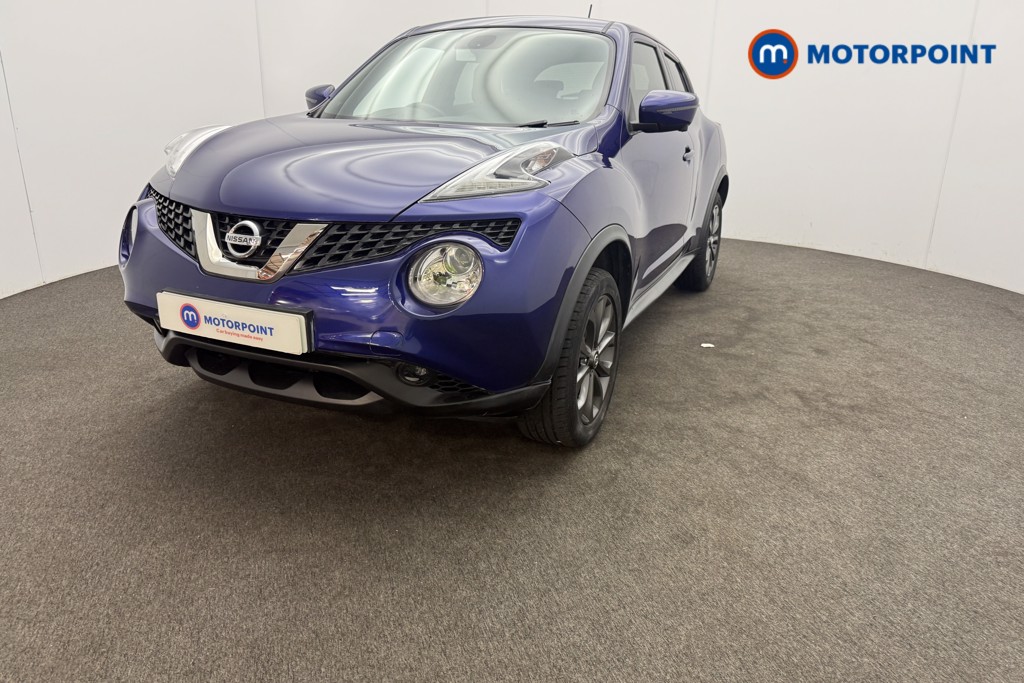 Nissan Juke Tekna Manual Petrol SUV - Stock Number (1567915) - 1st supplementary image