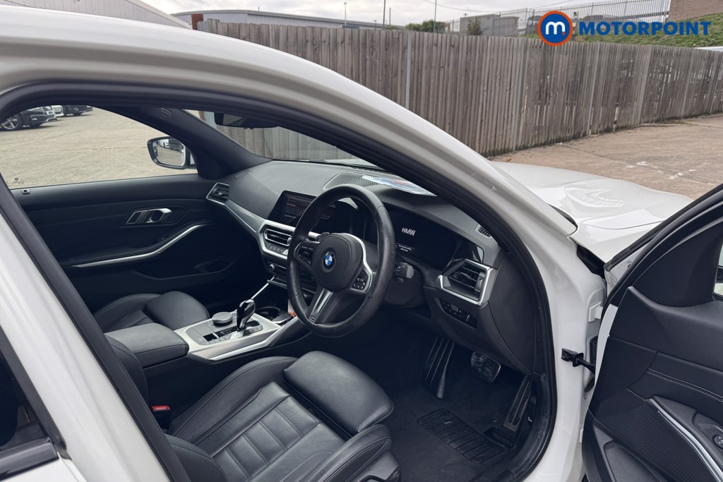 BMW 3 Series M Sport Automatic Petrol Saloon - Stock Number (1567918) - 5th supplementary image