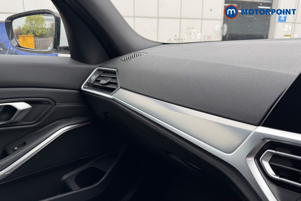 BMW 3 Series M Sport Automatic Petrol Saloon - Stock Number (1567918) - 18th supplementary image
